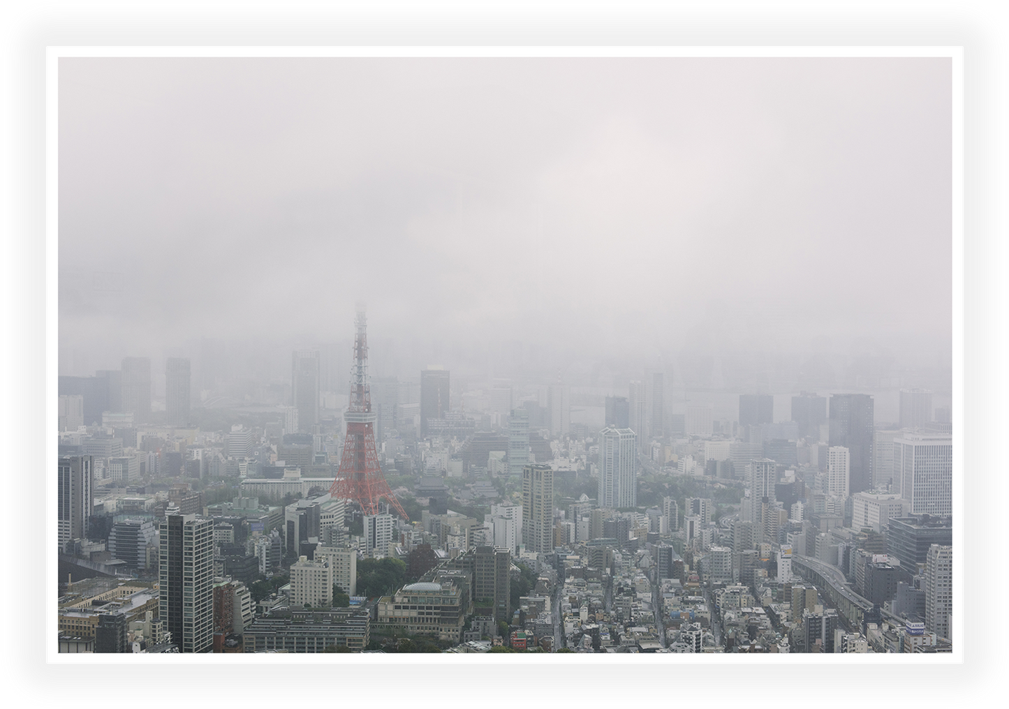 Tokyo - Skyline in mist